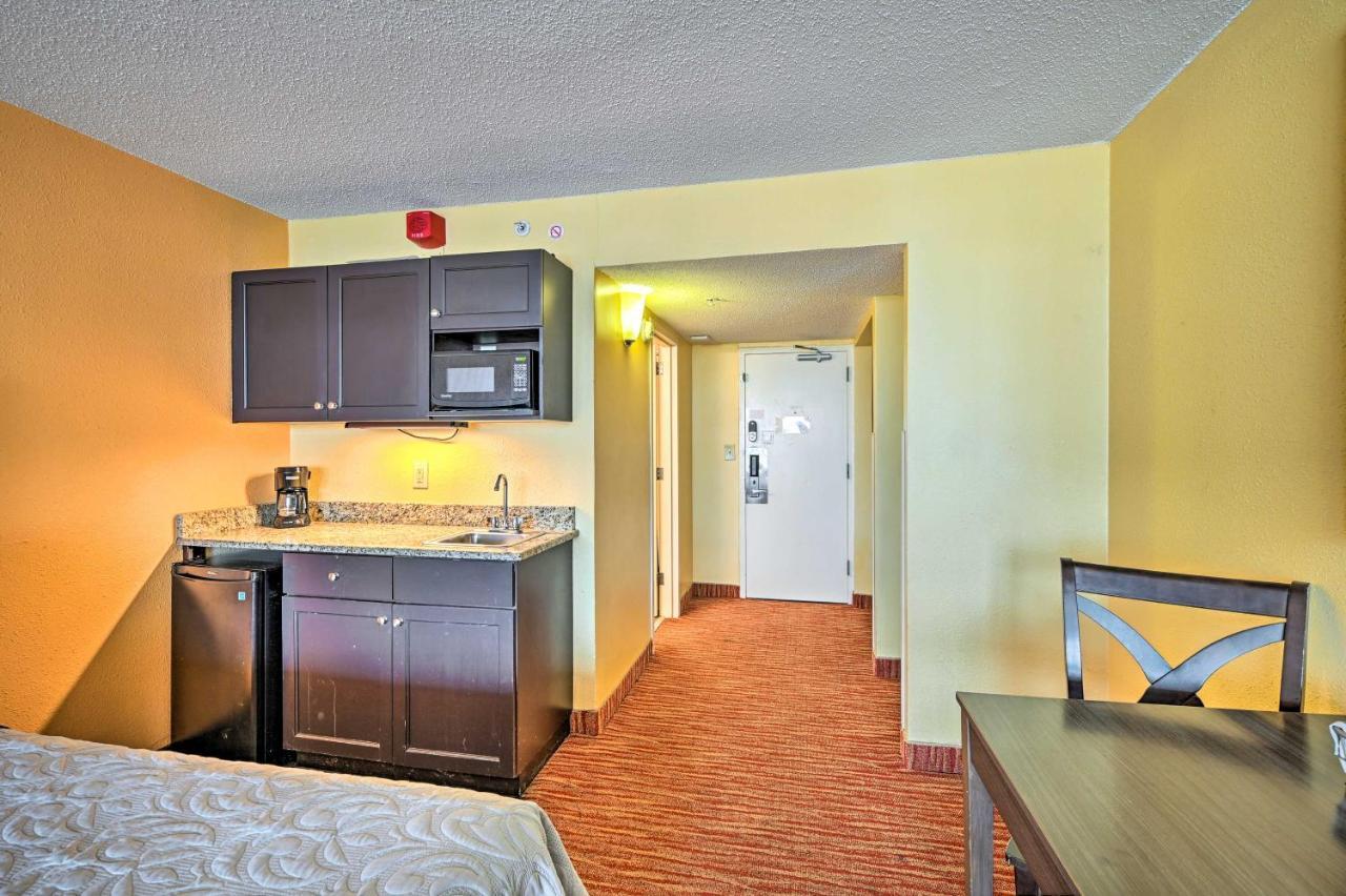 Convenient Myrtle Beach Studio With Balcony! エクステリア 写真