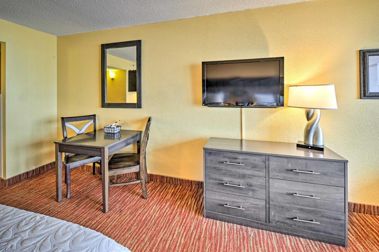 Convenient Myrtle Beach Studio With Balcony! エクステリア 写真