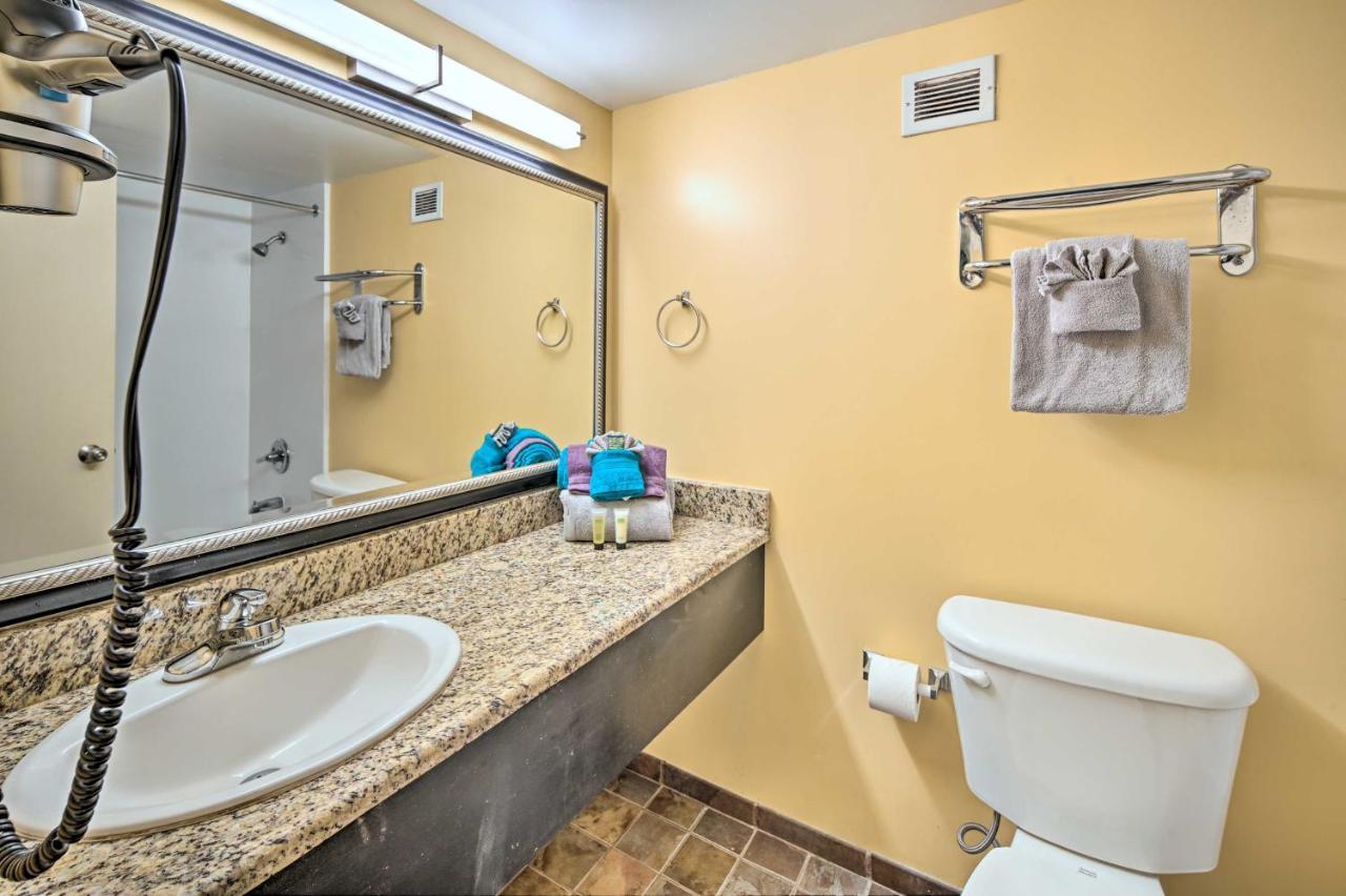 Convenient Myrtle Beach Studio With Balcony! エクステリア 写真